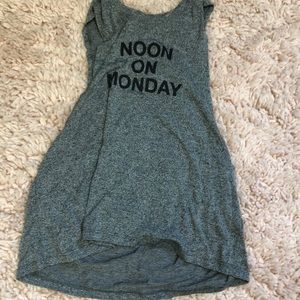 NOON ON MONDAY TANK